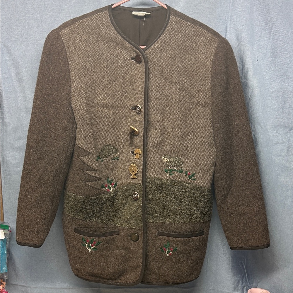 Vintage Brown sheep Embroidered 100% wool Women's Jacket size 42